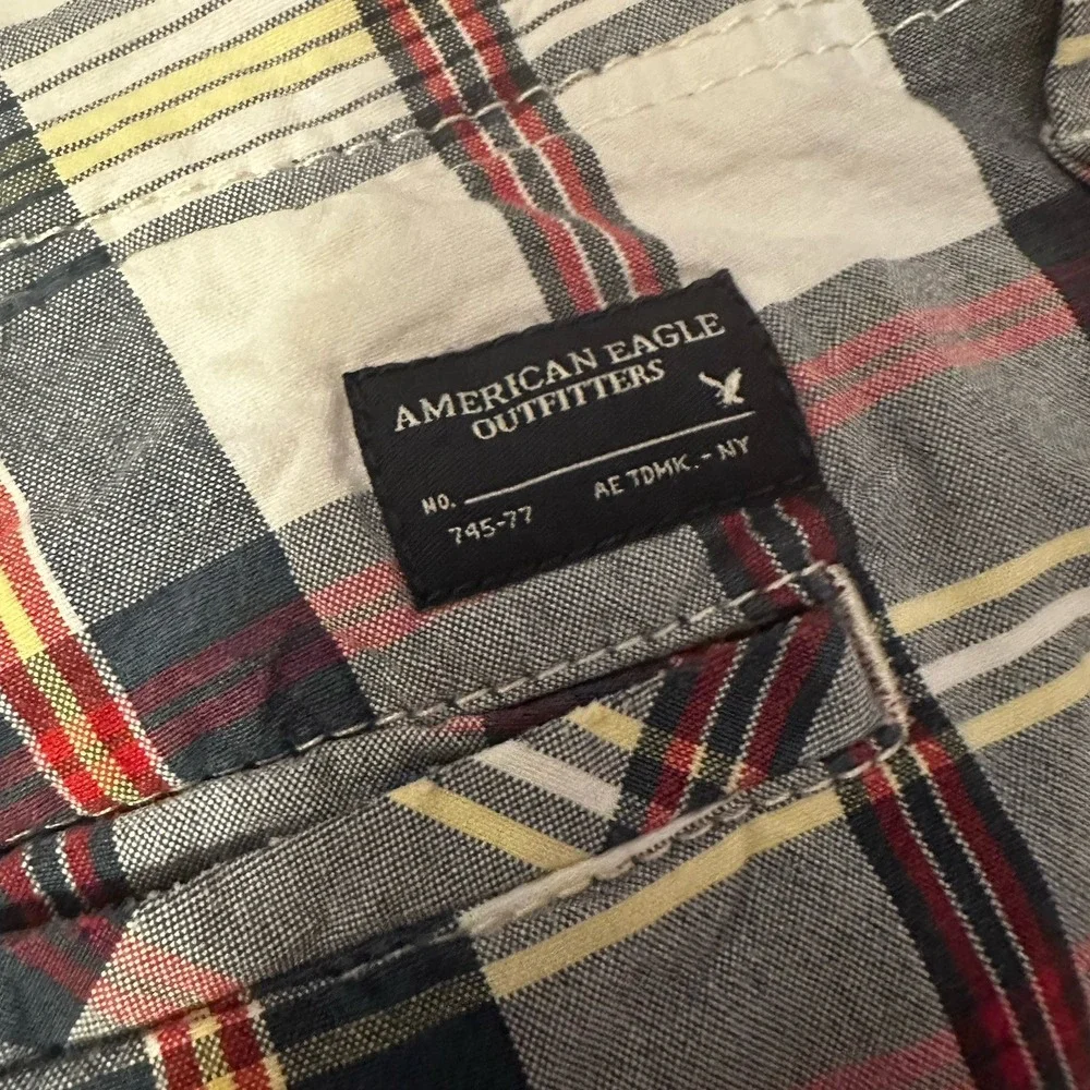 Men's American‎ Eagle Plaid Chino Shorts Classic Length Size 33